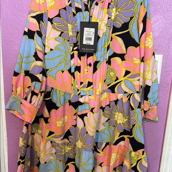 Women dress - Picture 2 of 5